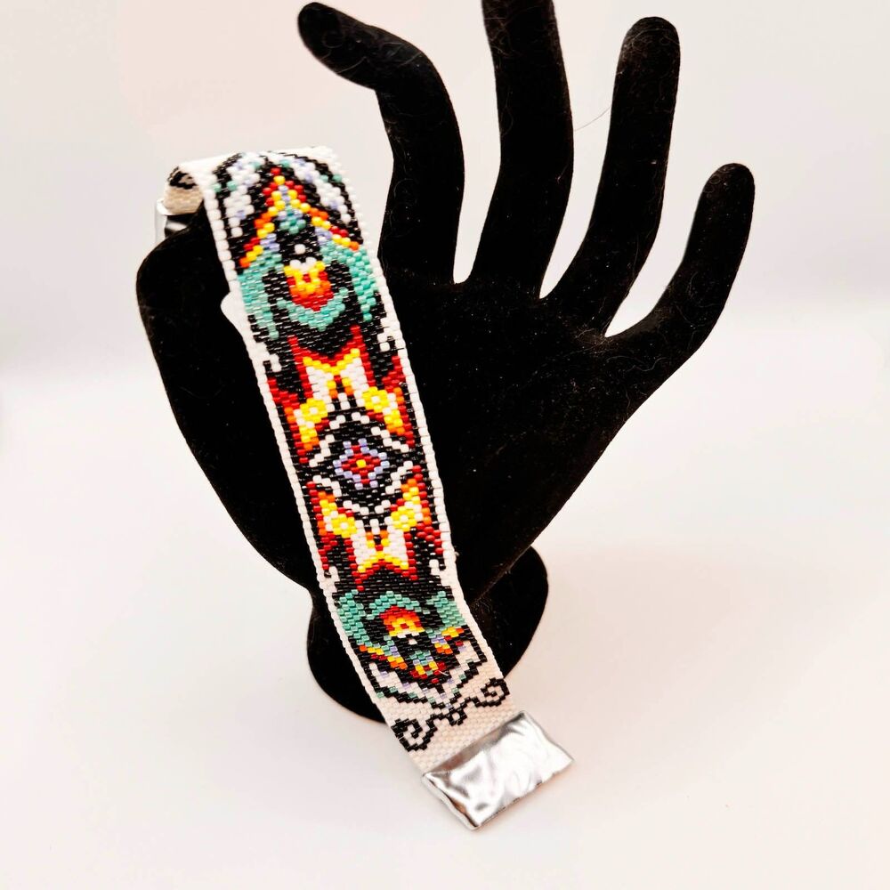 7" Native American Inspired Beaded Peyote Bracelet Magnetic Clasp